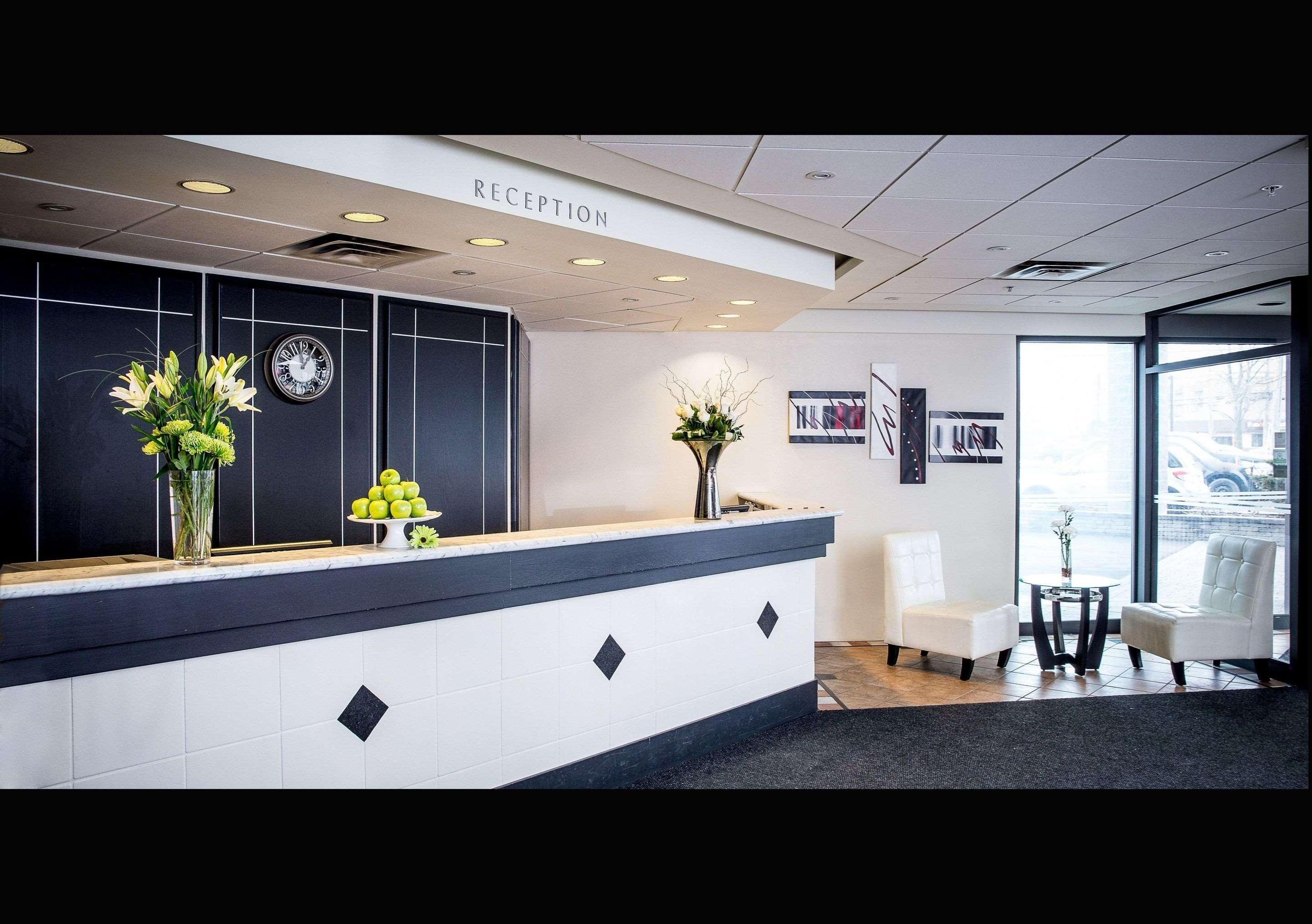 Quality & 3* Brossard