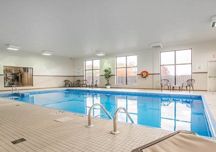 Quality & 3* Brossard