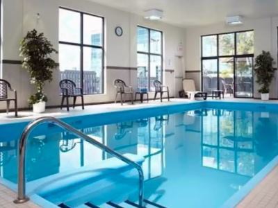 Hotel Quality & Brossard