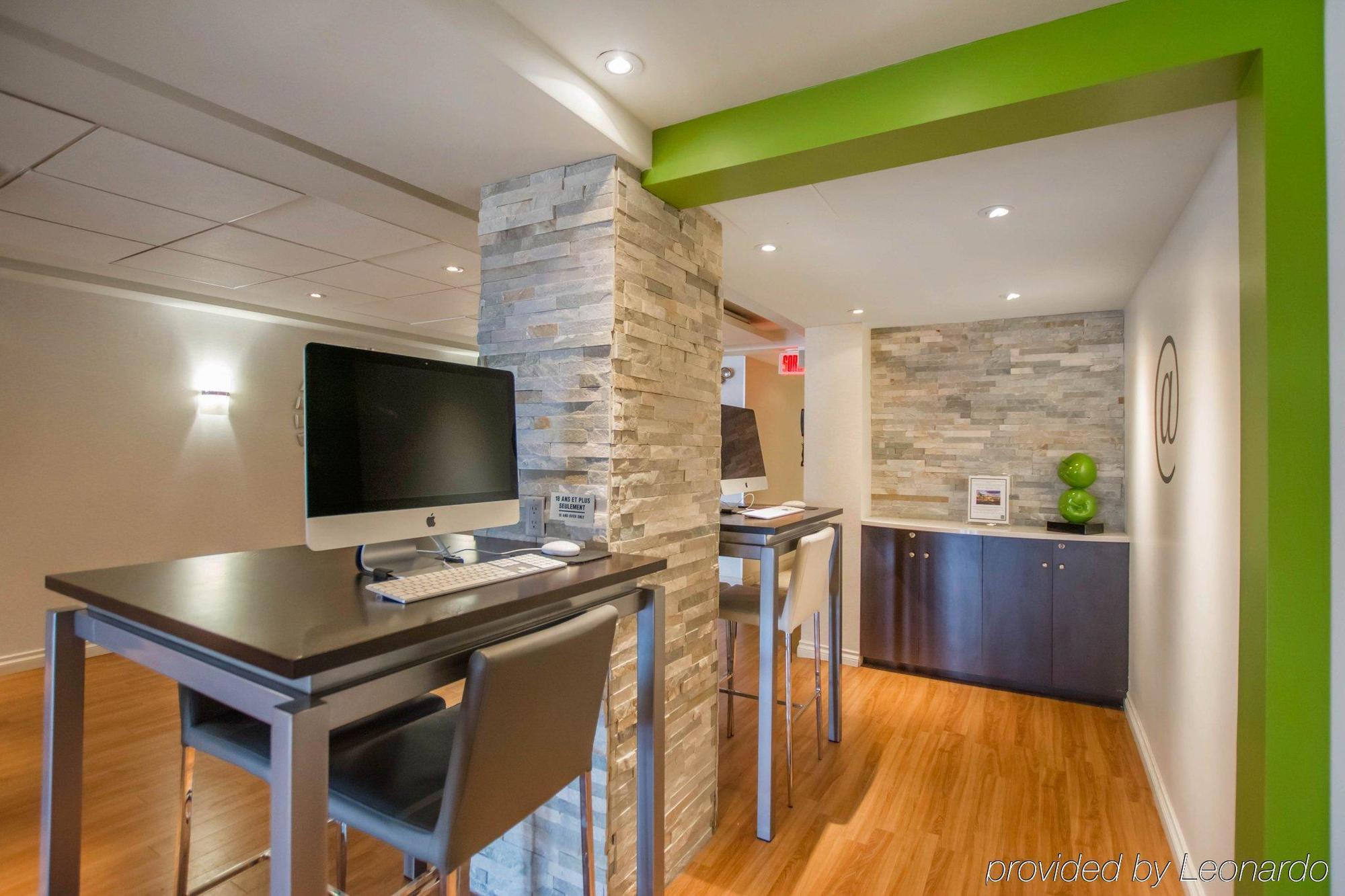 Quality & 3* Brossard